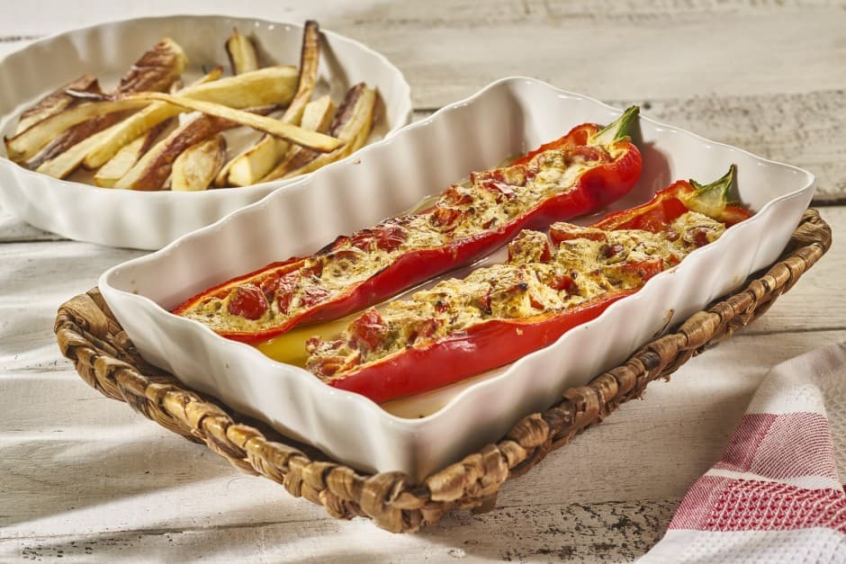 Gevulde puntpaprika met tomaat