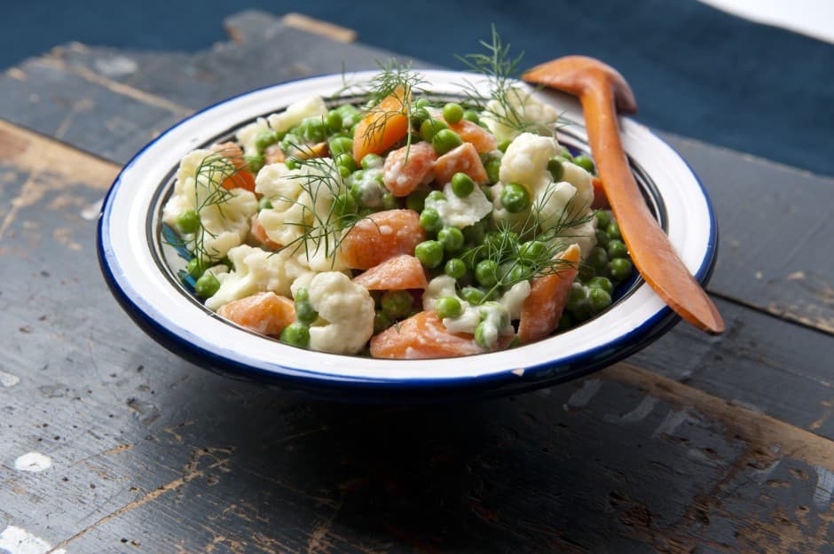 Kleurrijke groenteschotel