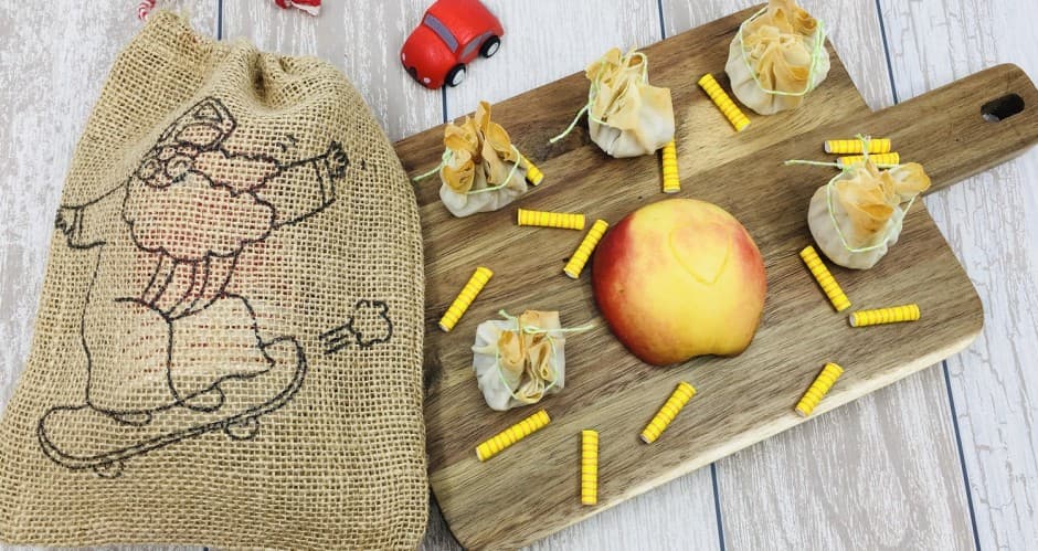 Sinterklaastraktatie: De ‘zak’ van sinterklaas (filodeegzakje met appeltjes & kaneel)