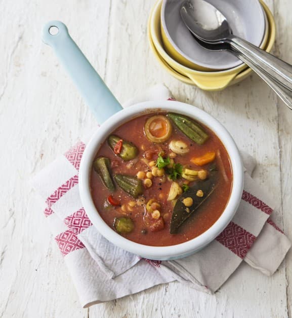 Okrasoep met gele spliterwten