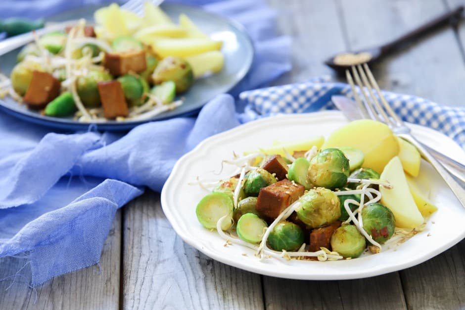 Kruidige spruitjes met tofu